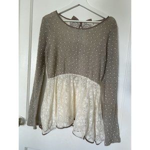 medium altar’d state lace tunic top with bows